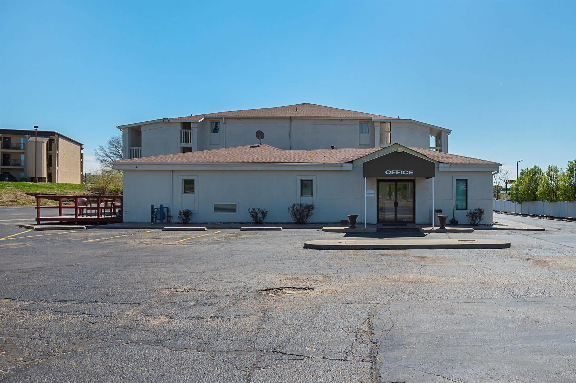 Motel 6-Blue Springs, Mo Exteriör bild